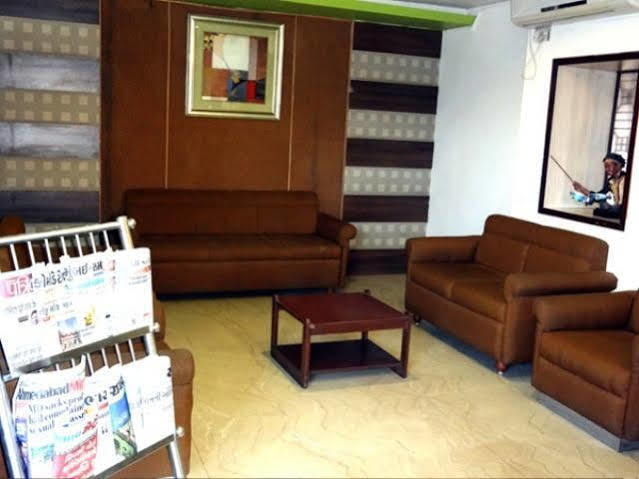 Hotel Airport Residency Ahmedabad Exteriör bild